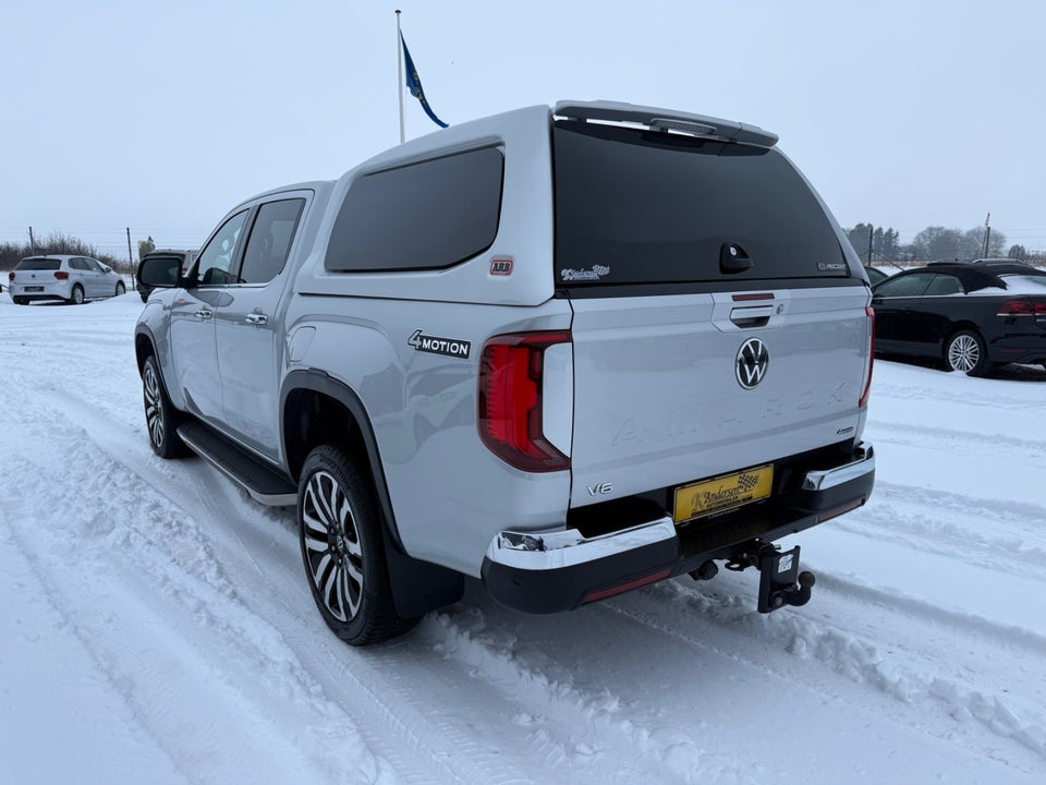 VW Amarok 3,0 TDi 240 Aventura aut. 4Motion 4d