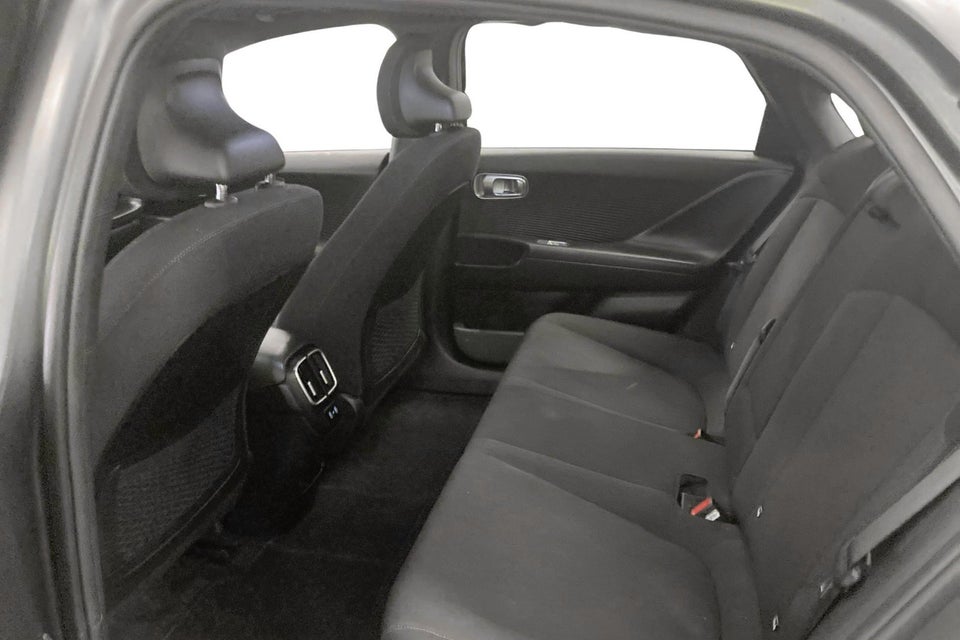 Hyundai Ioniq 6 53 Essential 4d