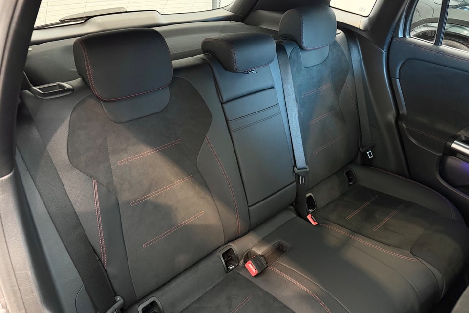 Mercedes EQA350 AMG Line 4Matic 5d