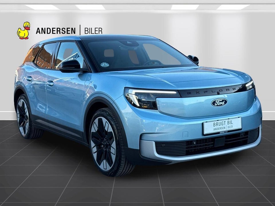 Ford Explorer 79 Premium Extended Range 5d