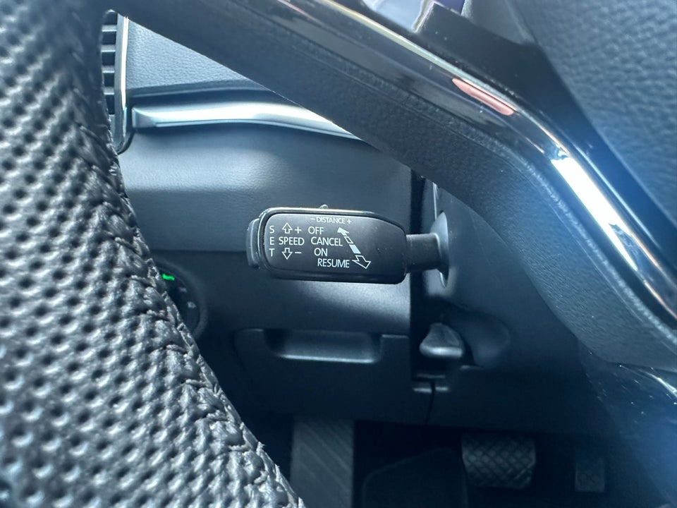 Skoda Karoq 1,5 TSi 150 Tour de France DSG 5d