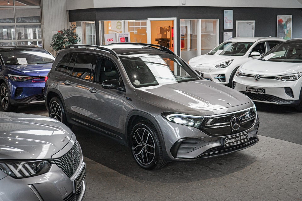 Mercedes EQB300 AMG Line 4Matic 5d