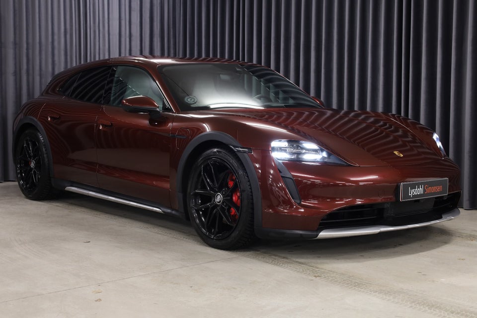 Porsche Taycan 4S Performance+ Cross Turismo 5d