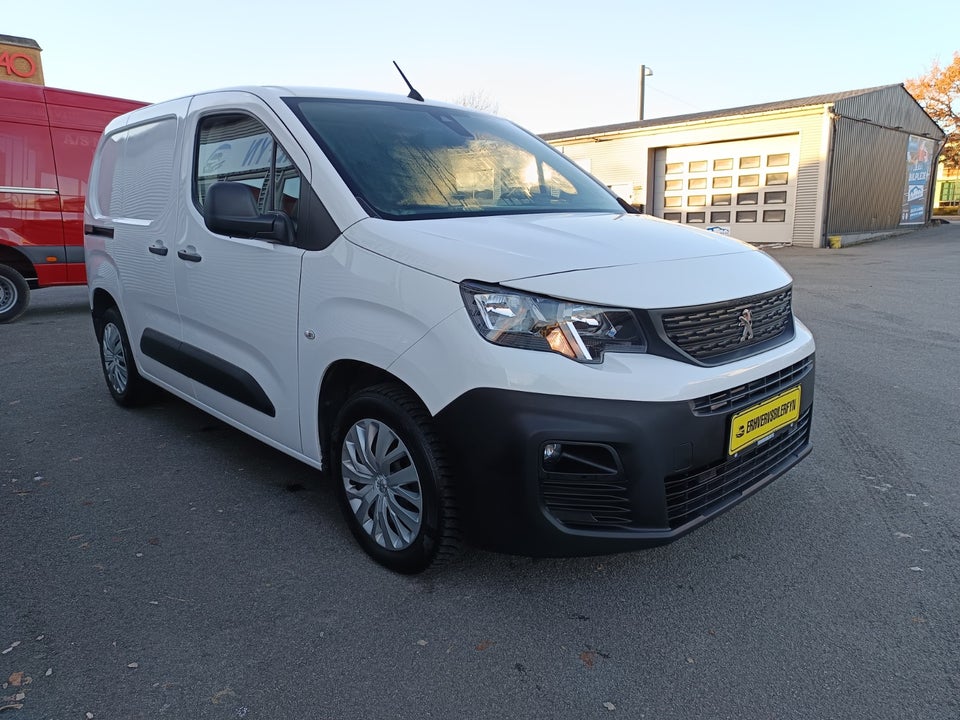 Peugeot Partner 1,5 BlueHDi 100 L1V1 Plus Van