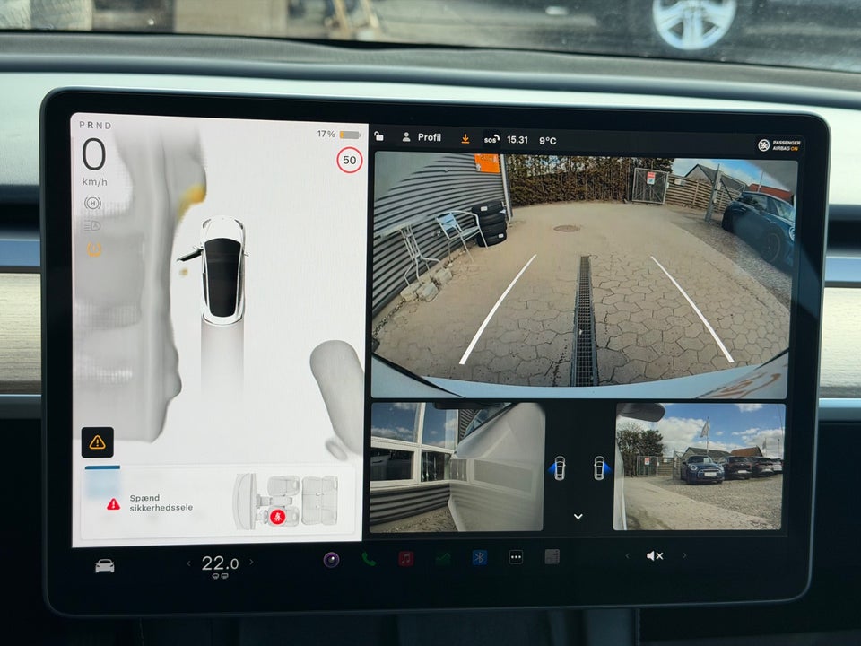 Tesla Model 3 Long Range RWD 4d