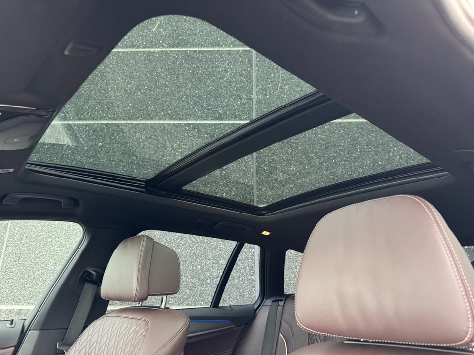 BMW 530d 3,0 Touring M-Sport aut. 5d