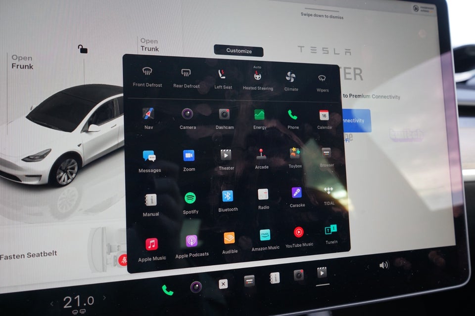 Tesla Model Y Long Range AWD 5d