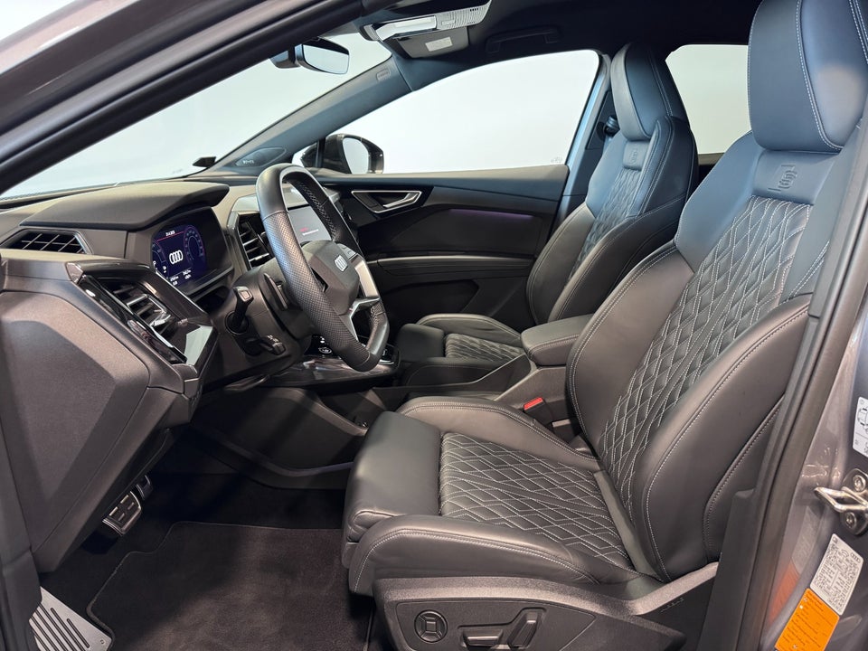 Audi Q4 e-tron 50 S-line Sportback quattro 5d