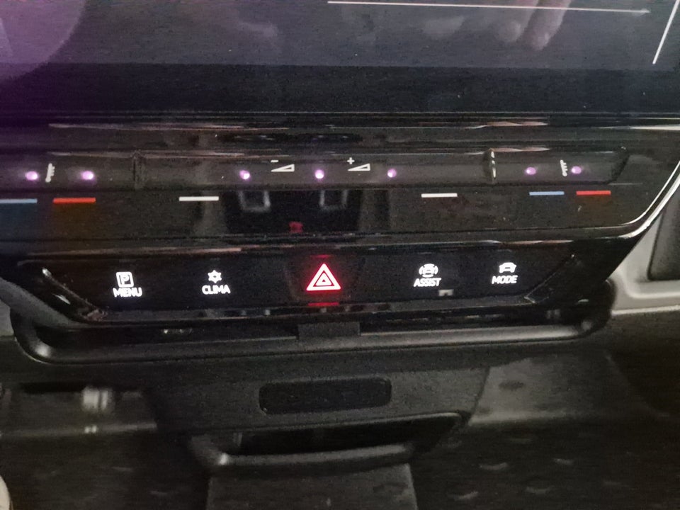 VW ID.Buzz 77 Cargo Comfort