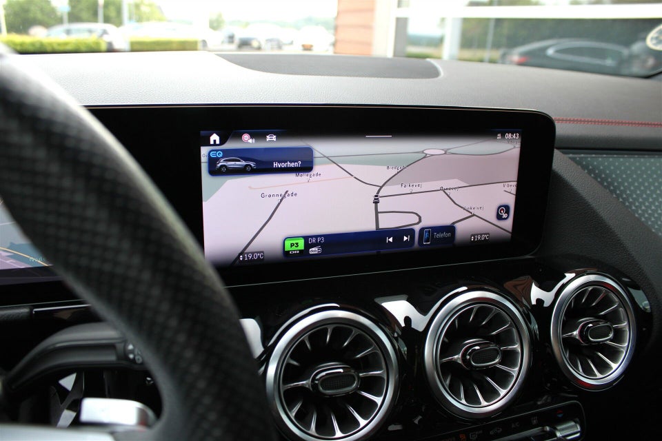 Mercedes EQA350 AMG Advance Plus 4Matic 5d