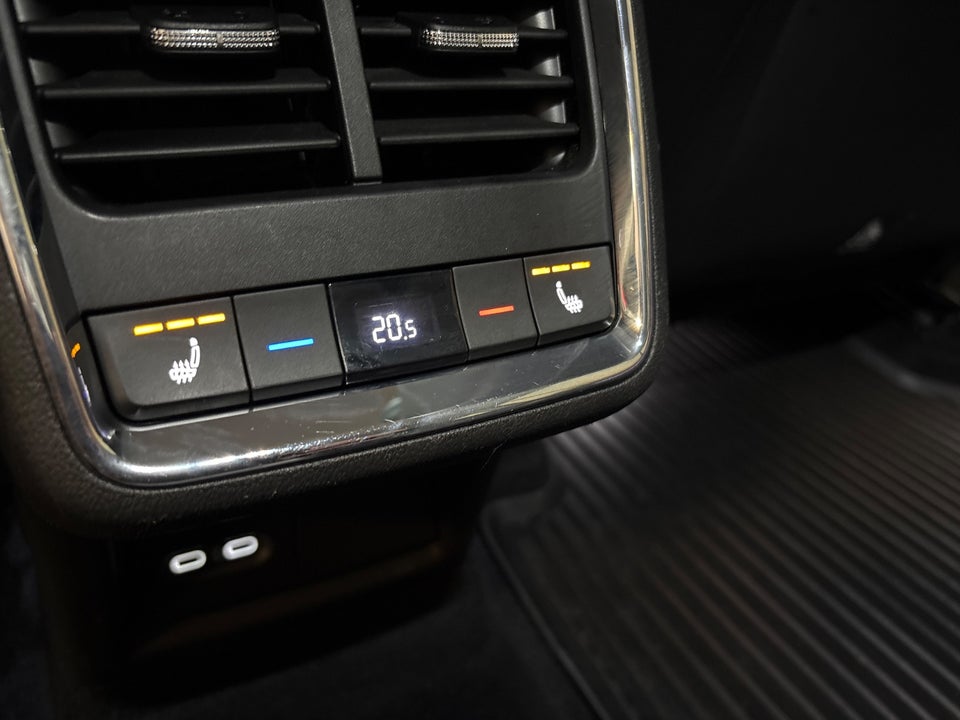 Skoda Enyaq 80 iV Suite 5d