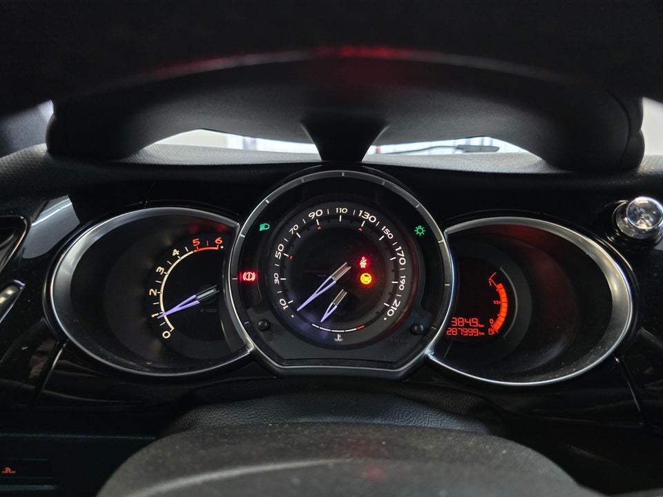 Citroën DS3 1,6 e-HDi 90 Style 3d