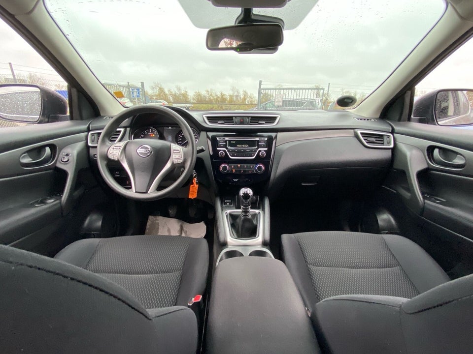 Nissan Qashqai 1,2 Dig-T 115 Visia 5d