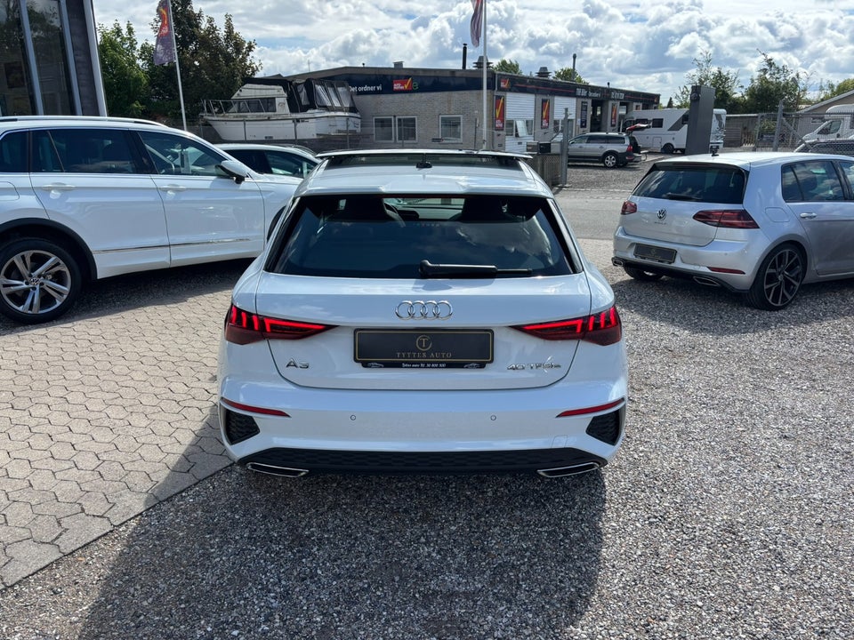Audi A3 40 TFSi e S-line Sportback S-tr. 5d