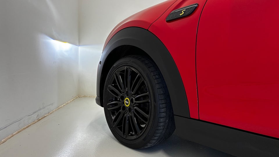 MINI Cooper SE Yours Trim 3d