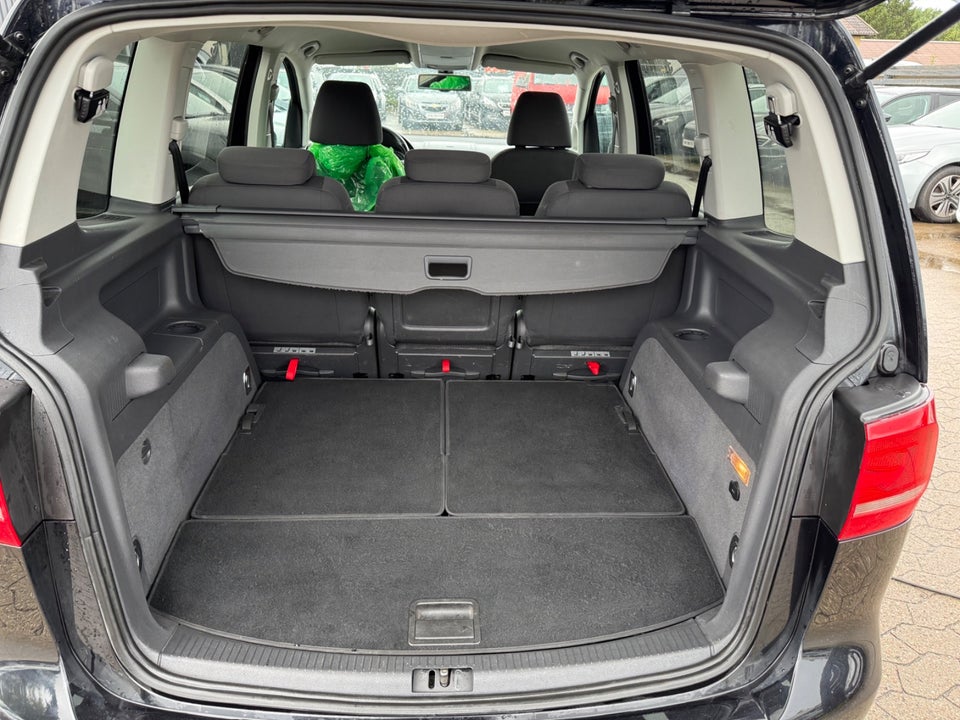 VW Touran 1,2 TSi 105 Comfortline BMT 7prs 5d