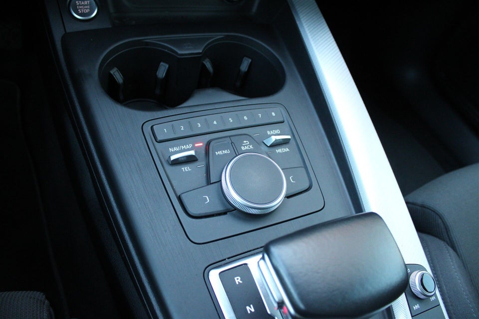 Audi A4 40 TFSi Sport Avant S-tr. 5d