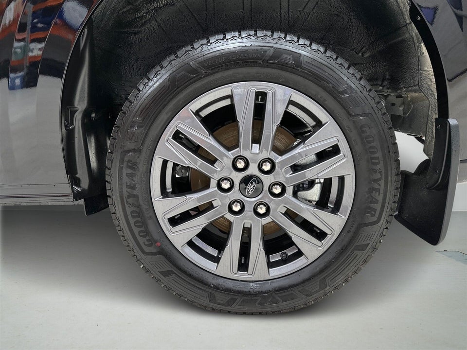 Ford Transit Custom 320L 2,0 EcoBlue Limited aut.