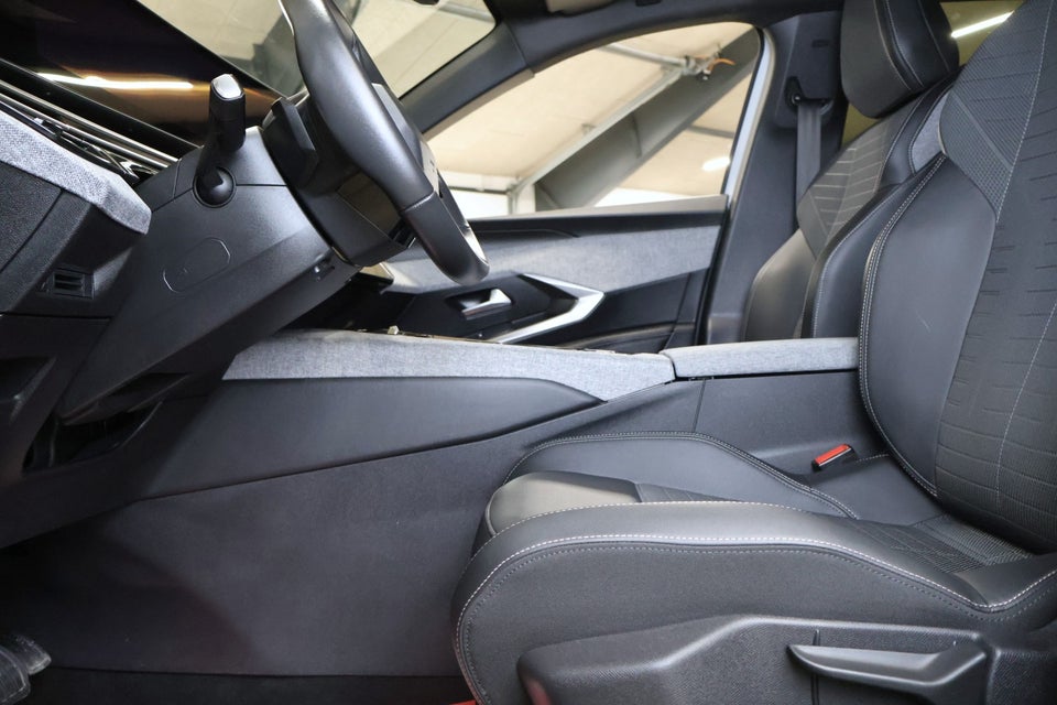 Peugeot e-3008 77 Allure Pack 5d
