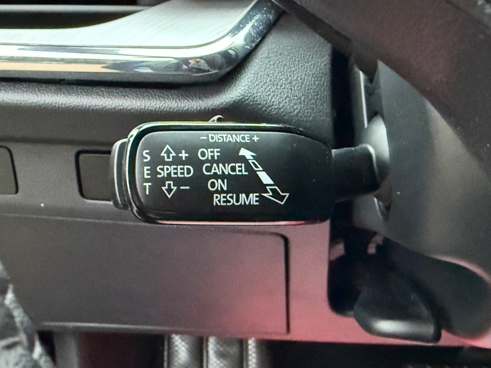 Skoda Enyaq 60 iV Loft 5d