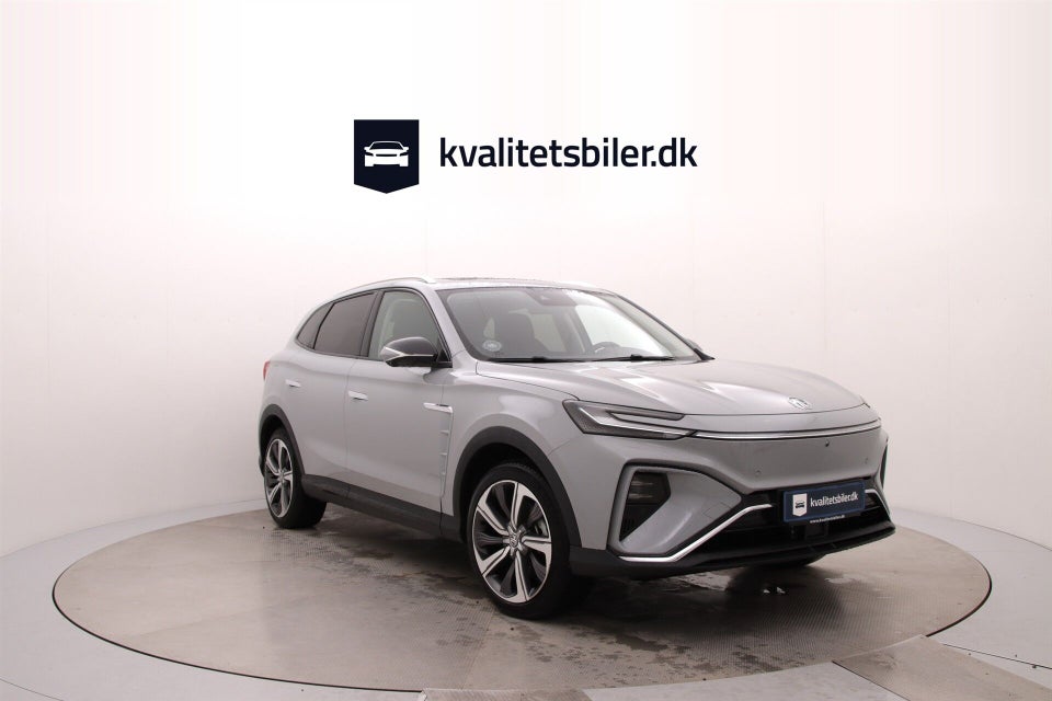 MG Marvel R Performance 5d