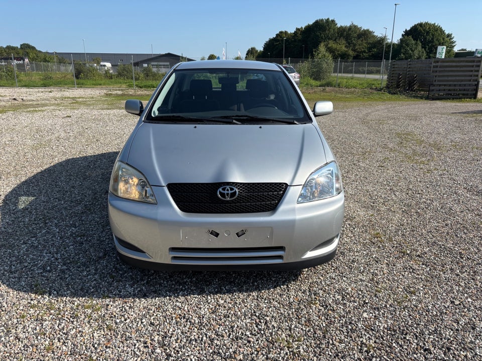 Toyota Corolla 1,4 Sol 4d