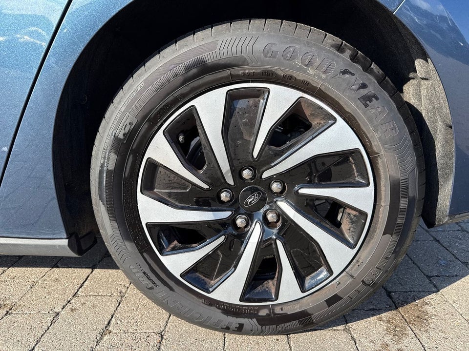 Ford Focus 1,0 EcoBoost mHEV Titanium X 5d