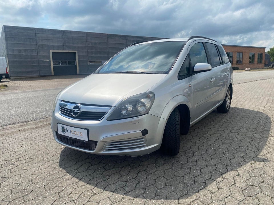 Opel Zafira 1,8 16V 140 Limited 7prs 5d