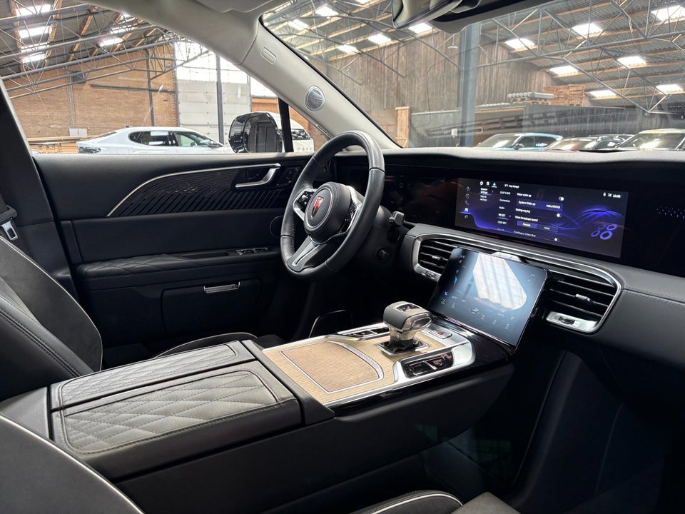 Hongqi E-HS9 84 Comfort 5d