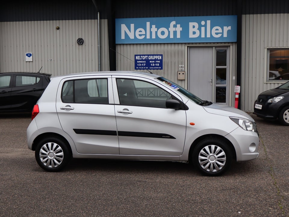 Suzuki Celerio 1,0 Dualjet Exclusive 5d