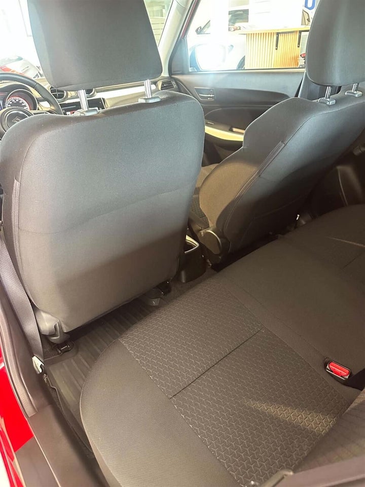 Suzuki Swift 1,2 Dualjet mHybrid Exclusive Xtra 5d