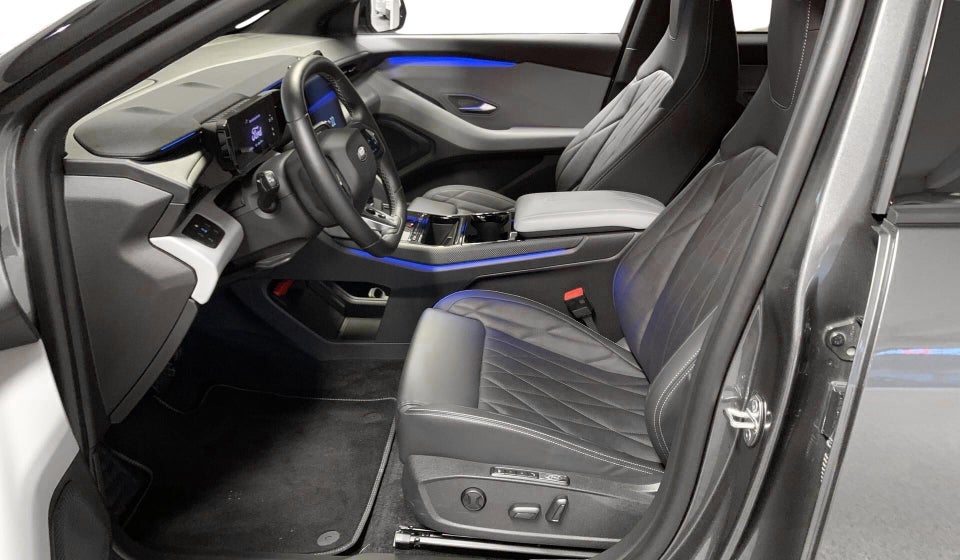 Ford Capri 82 Premium Extended Range 5d