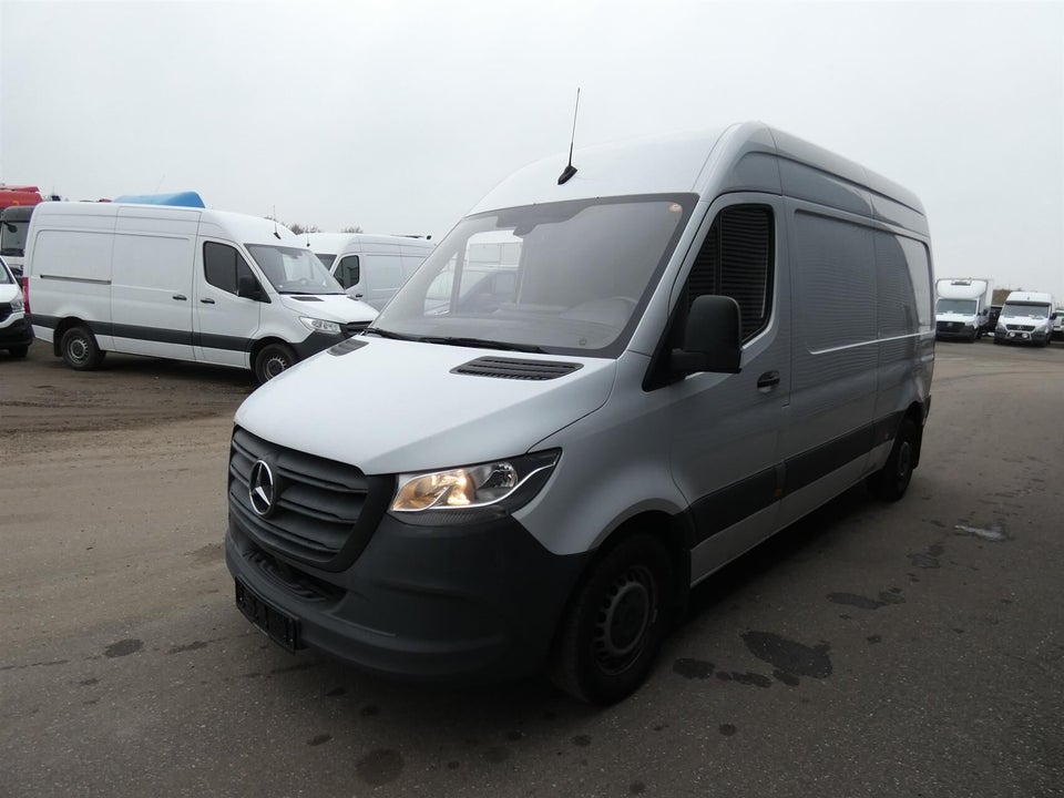 Mercedes Sprinter 214 2,2 CDi A2 Kassevogn aut. FWD