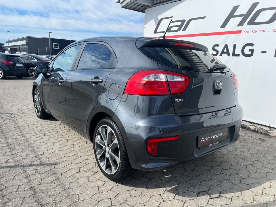 Kia Rio 1,2 CVVT Style+ 5d