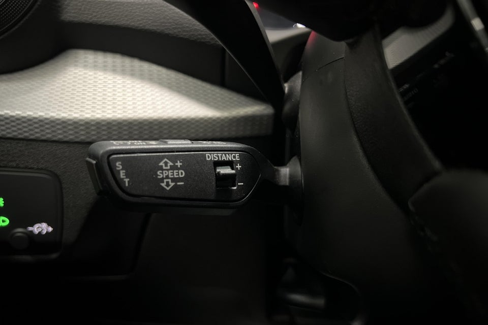 Audi Q2 35 TFSi Prestige S-tr. 5d