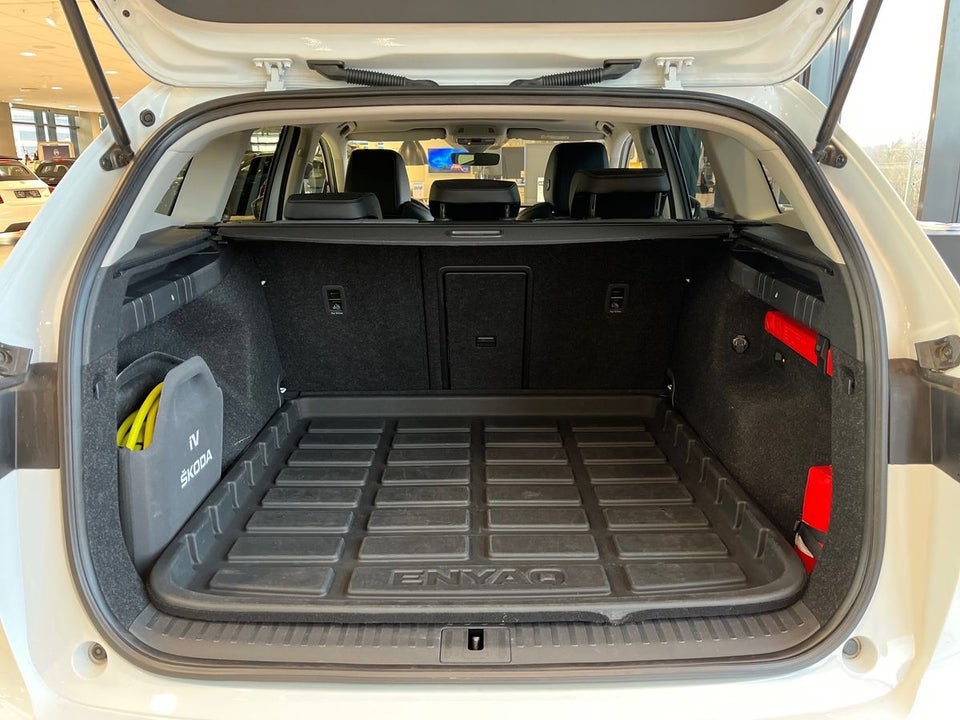 Skoda Enyaq 80 iV Loft 5d