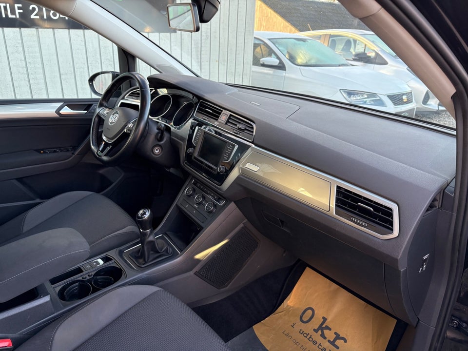 VW Touran 1,2 TSi 110 Comfortline 7prs 5d