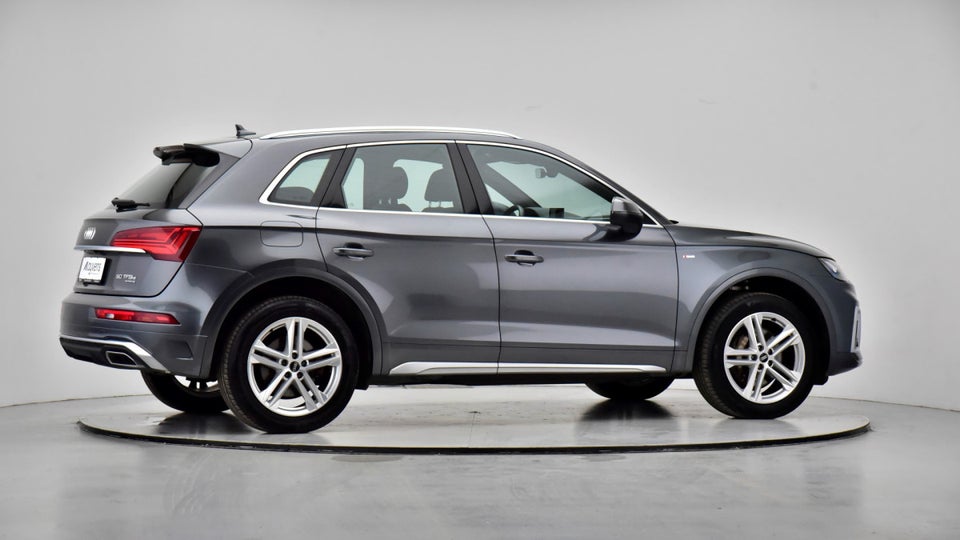 Audi Q5 50 TFSi e S-line quattro S-tr. 5d