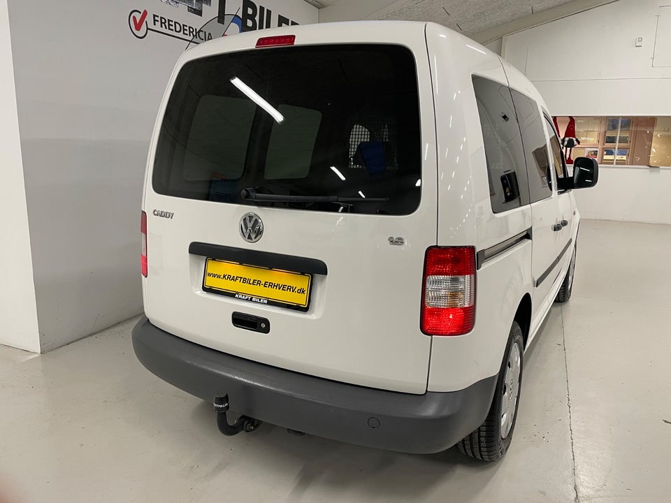 VW Caddy 1,6 Van 4d