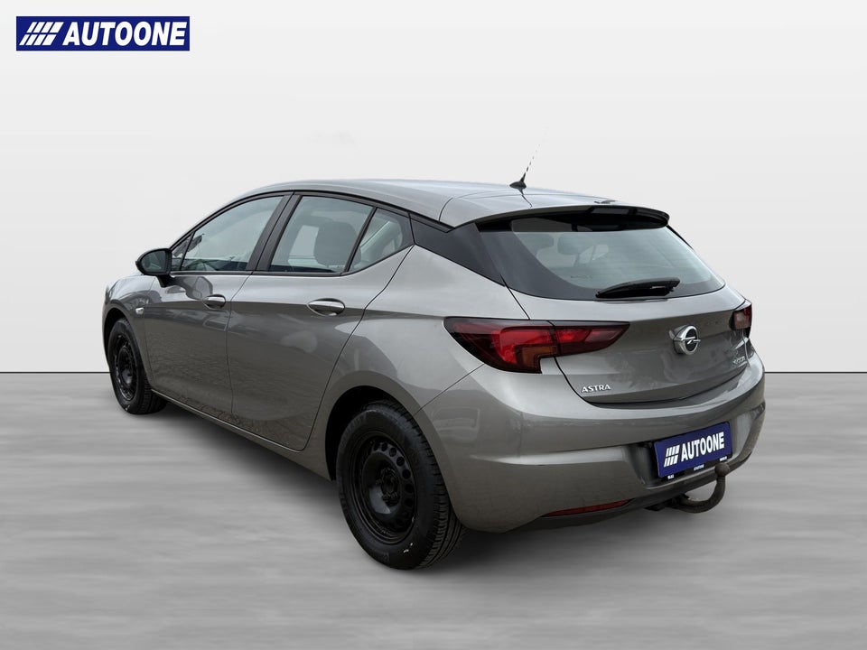 Opel Astra 1,0 T 105 Enjoy 5d