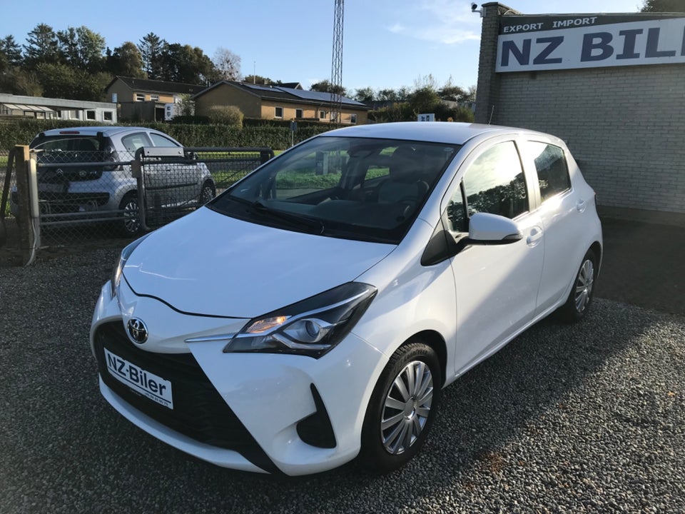 Toyota Yaris 1,0 VVT-i T2 Premium Van 5d