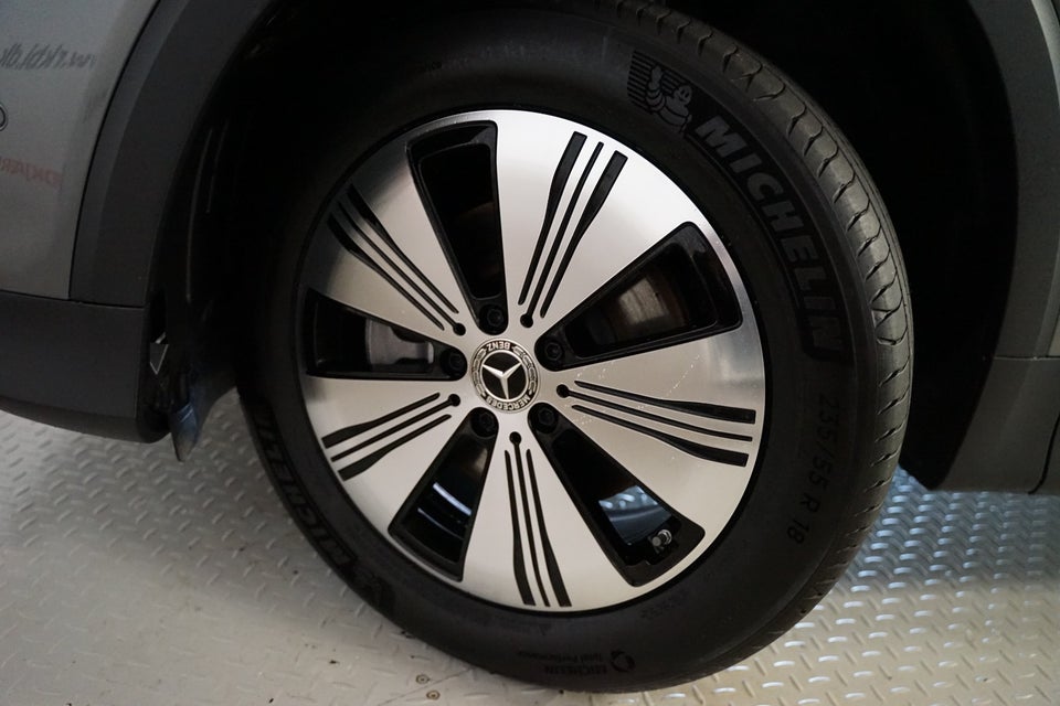 Mercedes EQB300 Progressive 4Matic Van 5d