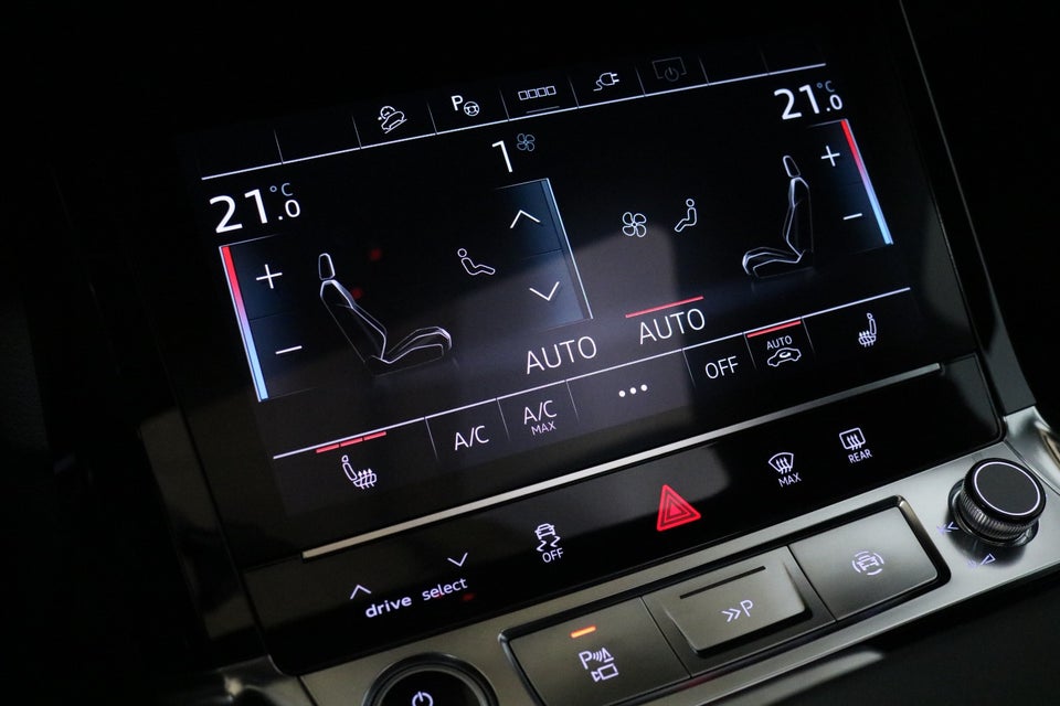 Audi Q8 e-tron 55 S-line Sportback quattro 5d