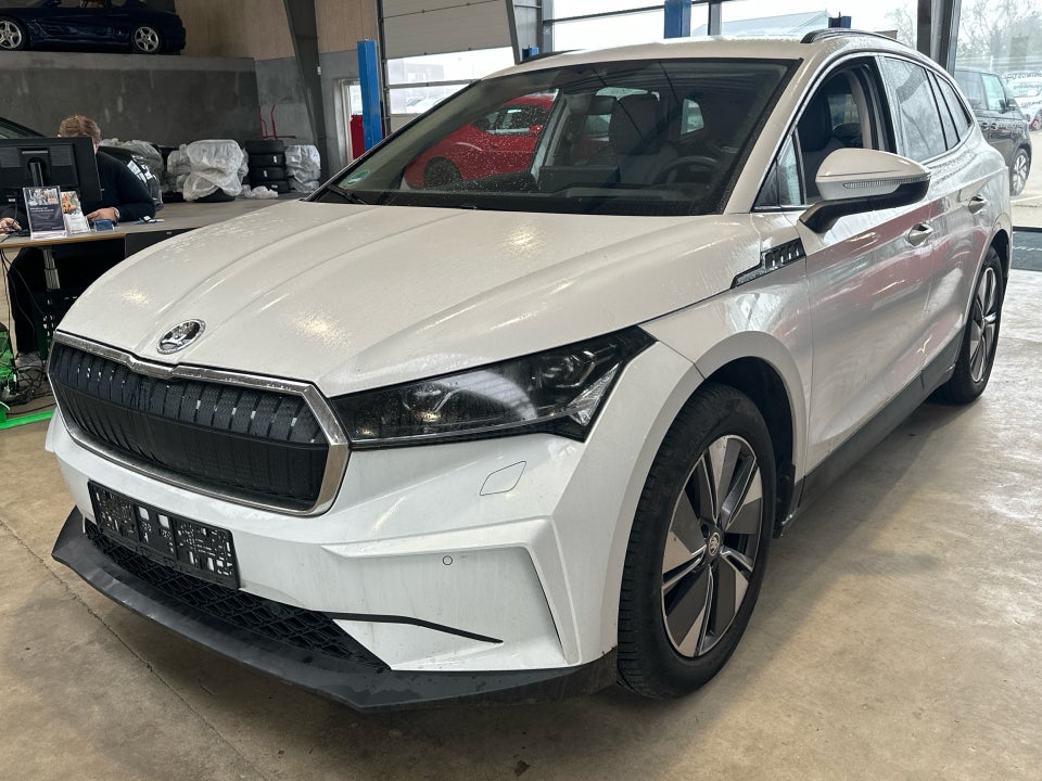 Skoda Enyaq 60 iV Loft 5d