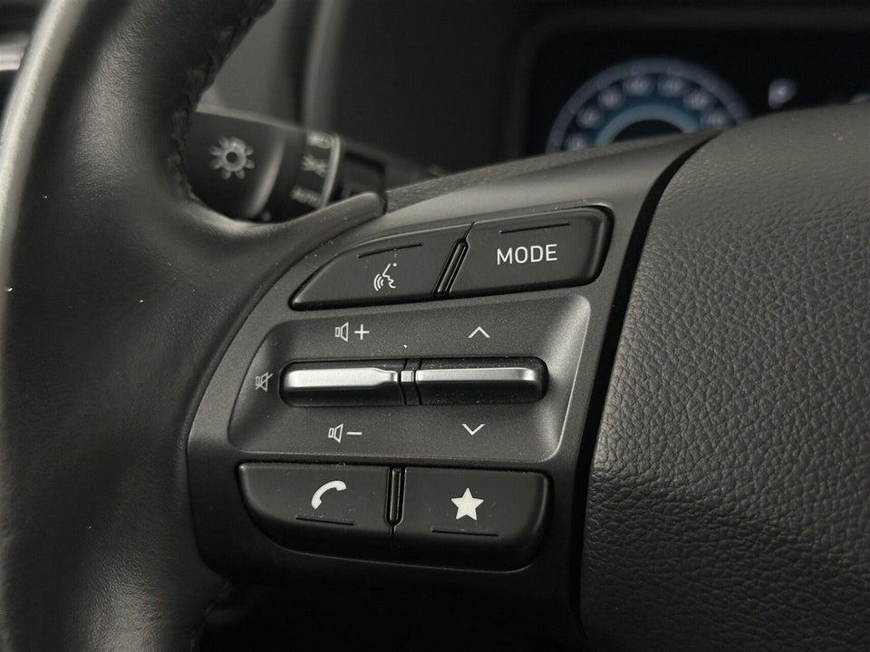 Hyundai Kona 39 EV Essential 5d