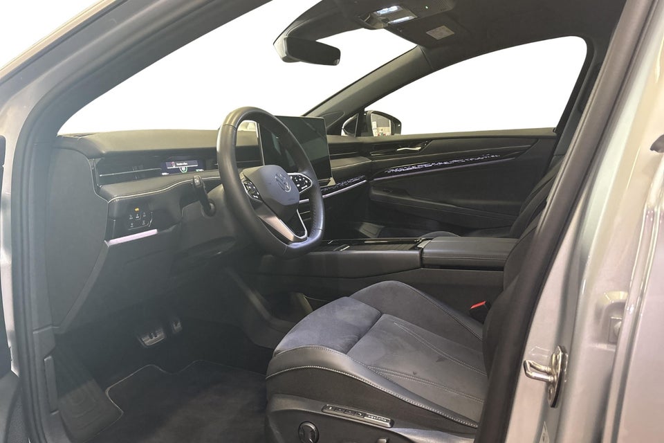 VW ID.7 77 Style+ Tourer 5d