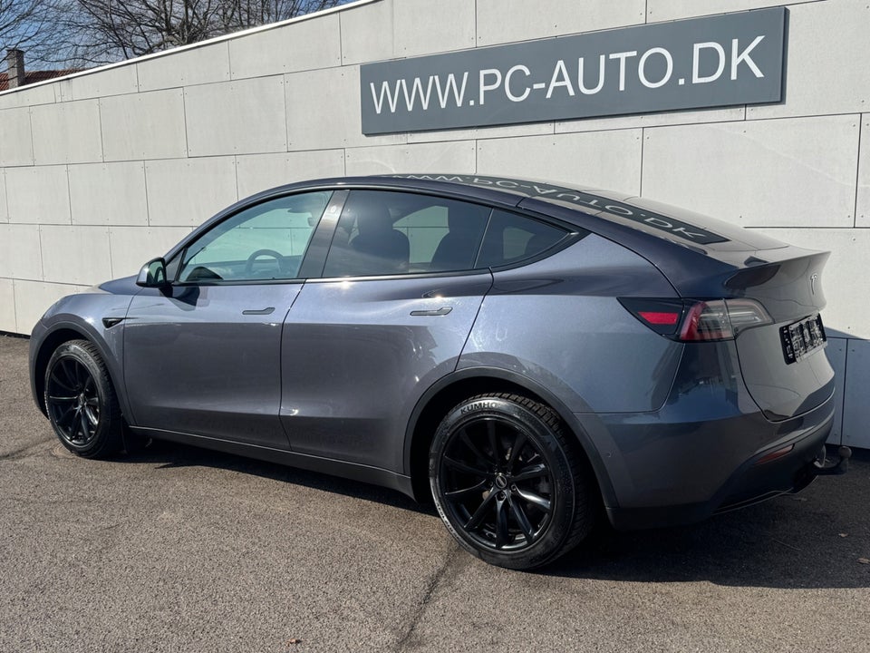 Tesla Model Y Long Range AWD 5d