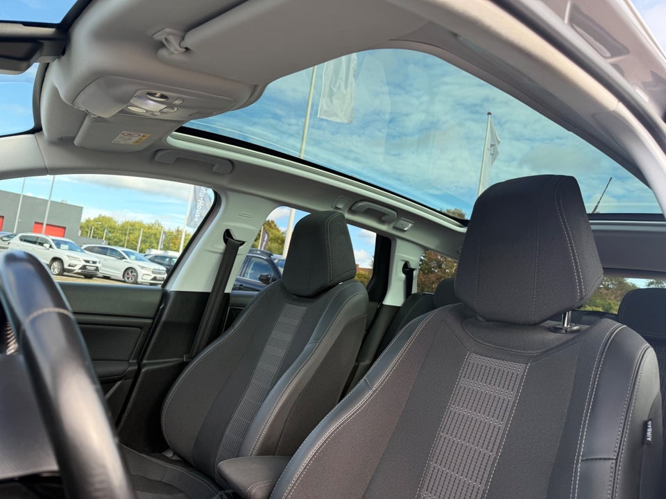 Peugeot 308 1,5 BlueHDi 130 Edition SW 5d