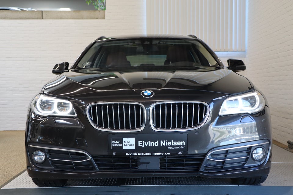BMW 520d 2,0 Touring Luxury Line aut. 5d
