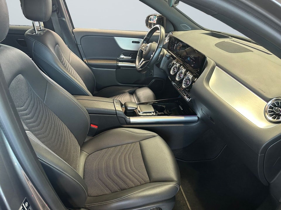 Mercedes EQA250 Progressive 5d